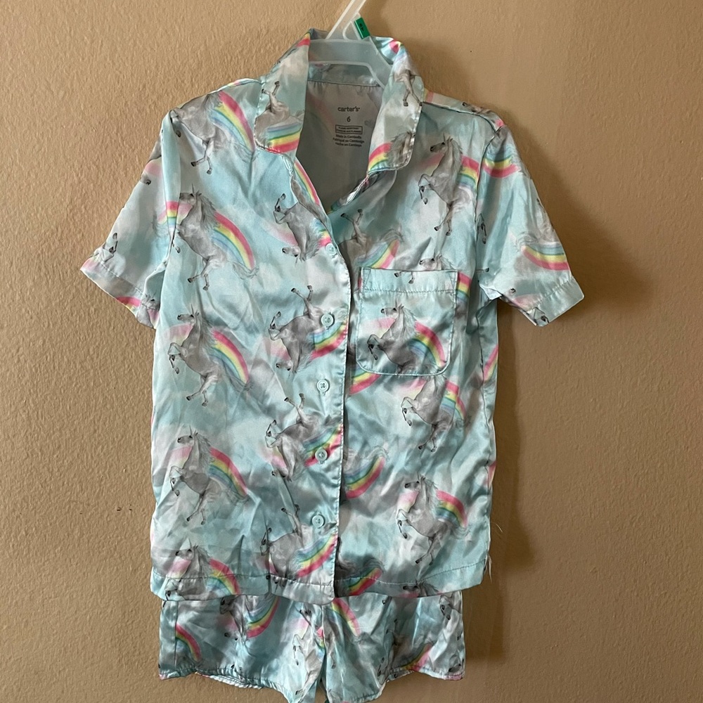 Carter’s satin pajama set (2) pack.